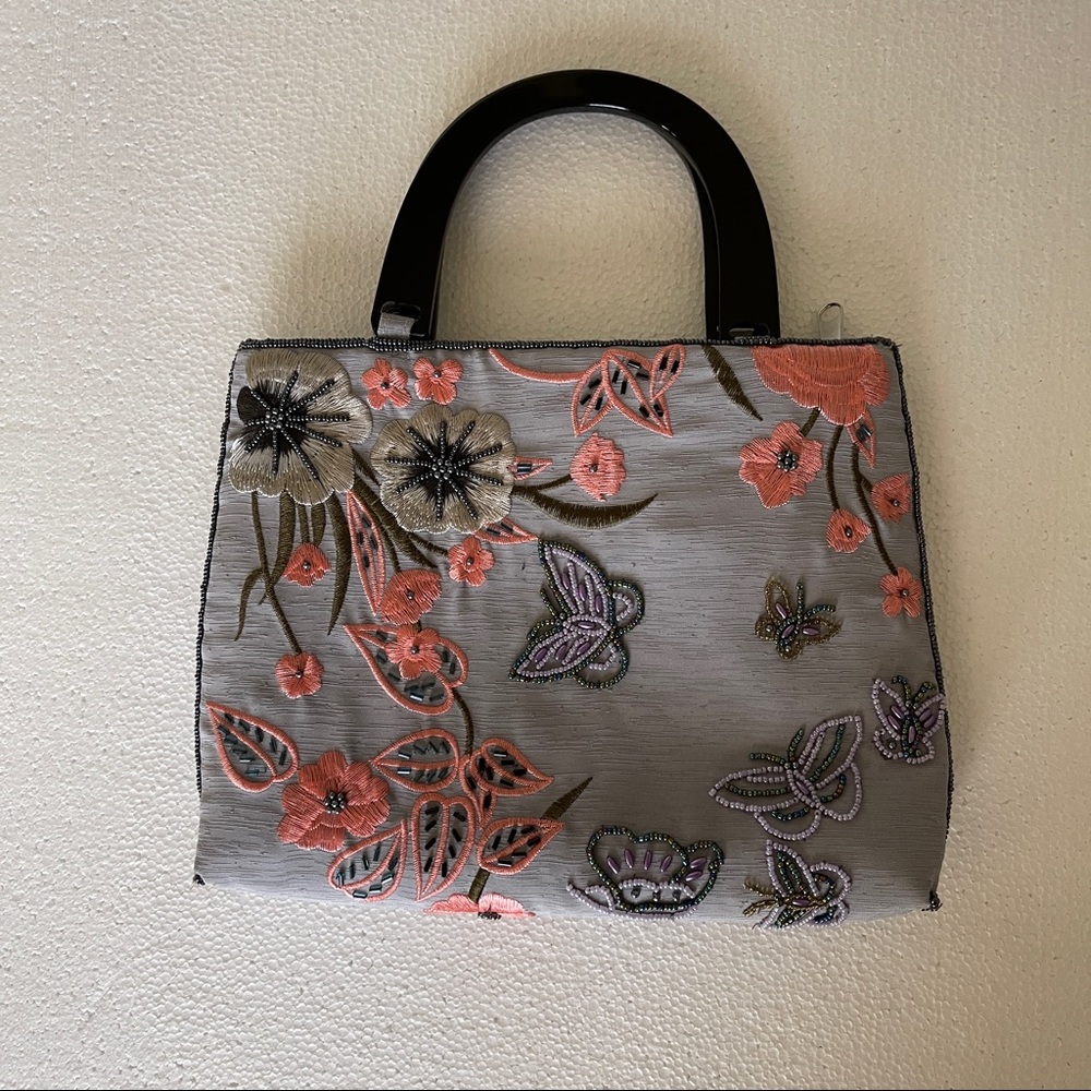Far Nine Y2K Vintage Floral Butterfly Beaded Purse/Clutch